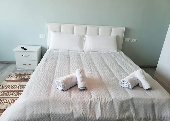 Agroni Apartment *