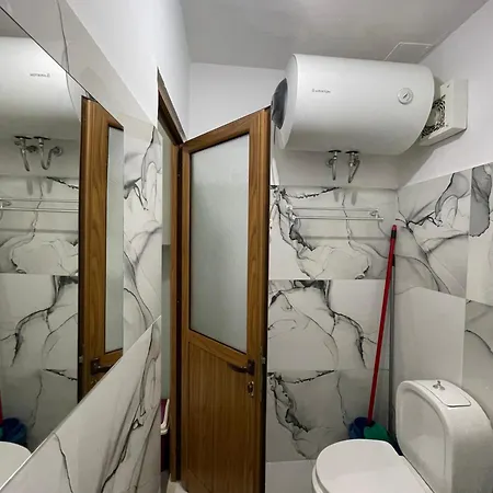 Agroni Apartman *
