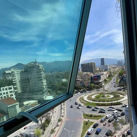 Agroni * Τίρανα