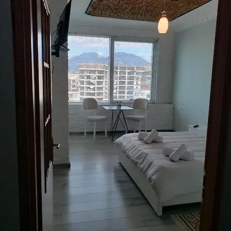 Agroni Apartman *
